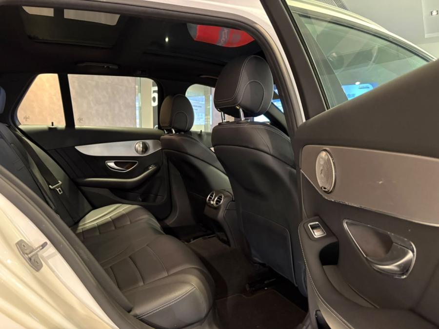 C200 AMG Estate - Image 4